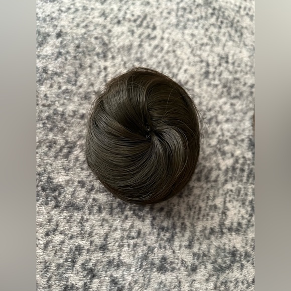 Lot Of Hair Bun Claw Clip Ins - Picture 4 of 9